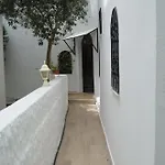 Tay Αλικαρνασσός