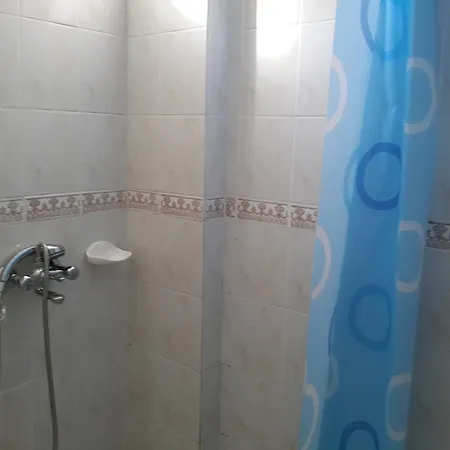 Tay Nocleg ze śniadaniem 3*