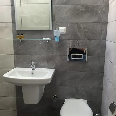 Nocleg ze śniadaniem Tay 3*